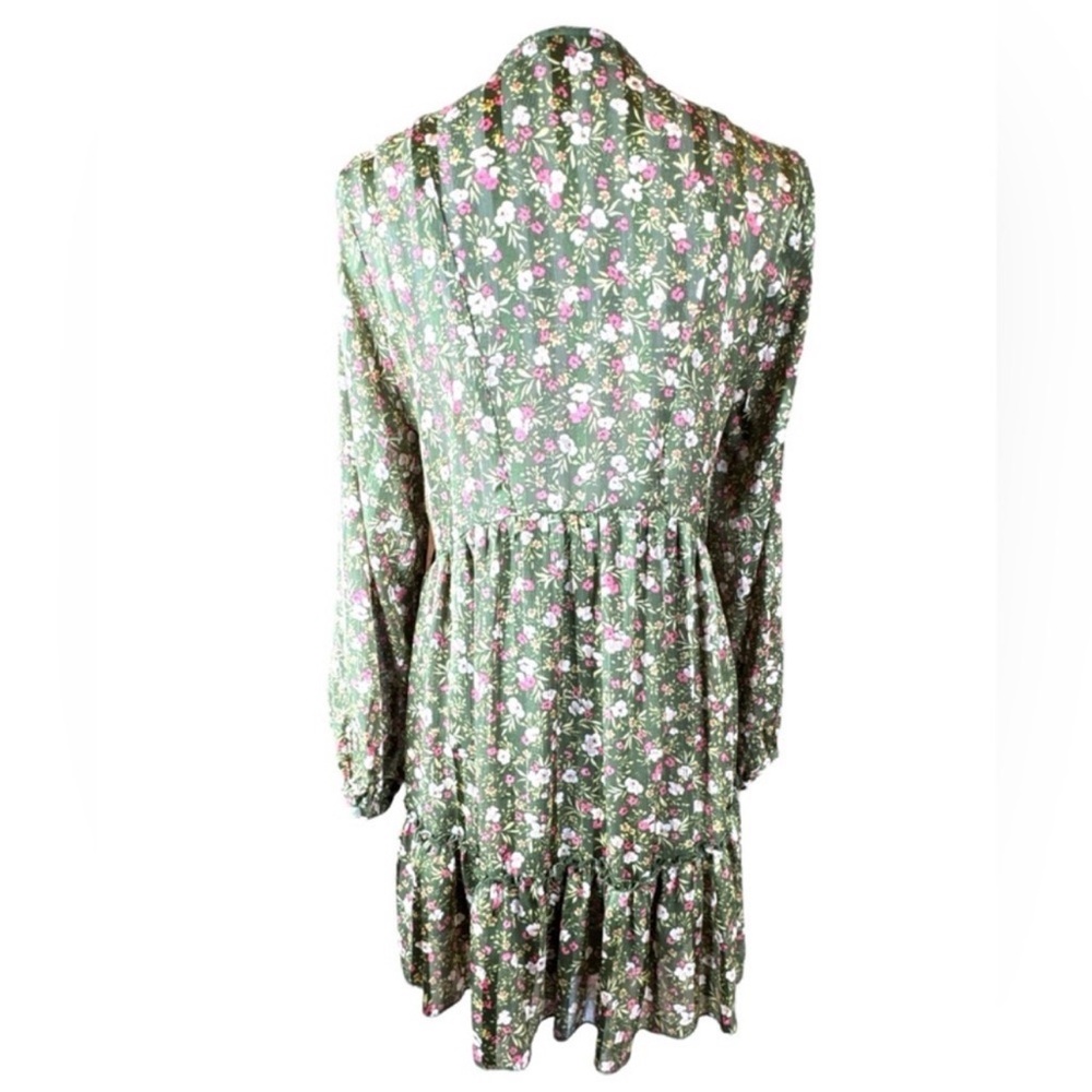ZARA Green Floral Mini Dress w/Keyhole
Neckline and Smocked Top, Size M. - Picture 5 of 12
